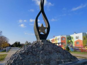 Это фотографии поселка Орловский -центра Орловского района, фото 68 из 75
