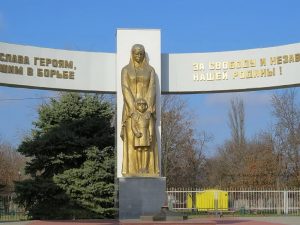 Это фотографии поселка Орловский -центра Орловского района, фото 7 из 75