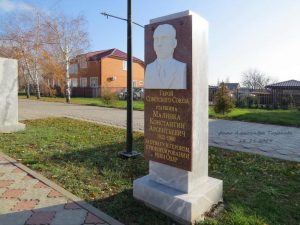 Это фотографии поселка Орловский -центра Орловского района, фото 54 из 75