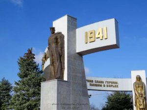 Это фотографии поселка Орловский -центра Орловского района, фото 8 из 75