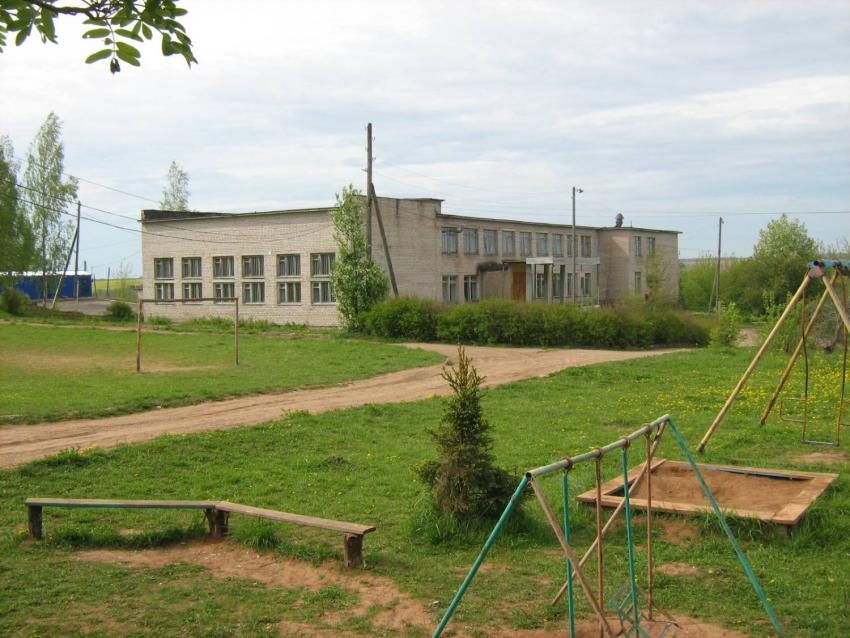 Школа с. Плелое